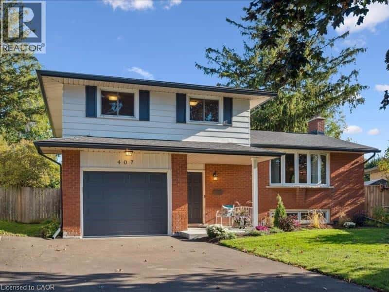 407 GRANGEWOOD Drive — Waterloo, Ontario - Photo 4 of 37