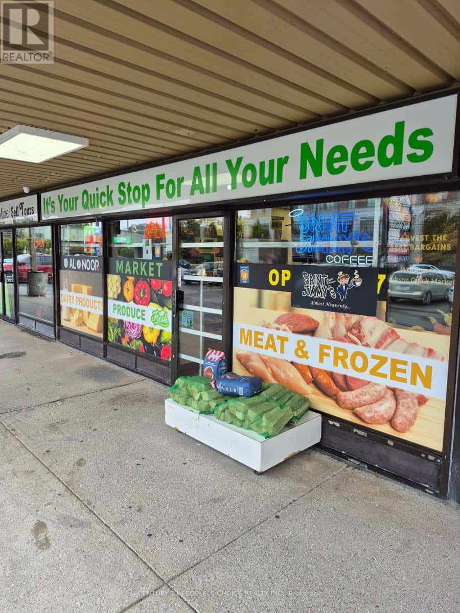 3 - 1900 LAKESHORE ROAD W — Mississauga (Clarkson) - Photo 4 of 16