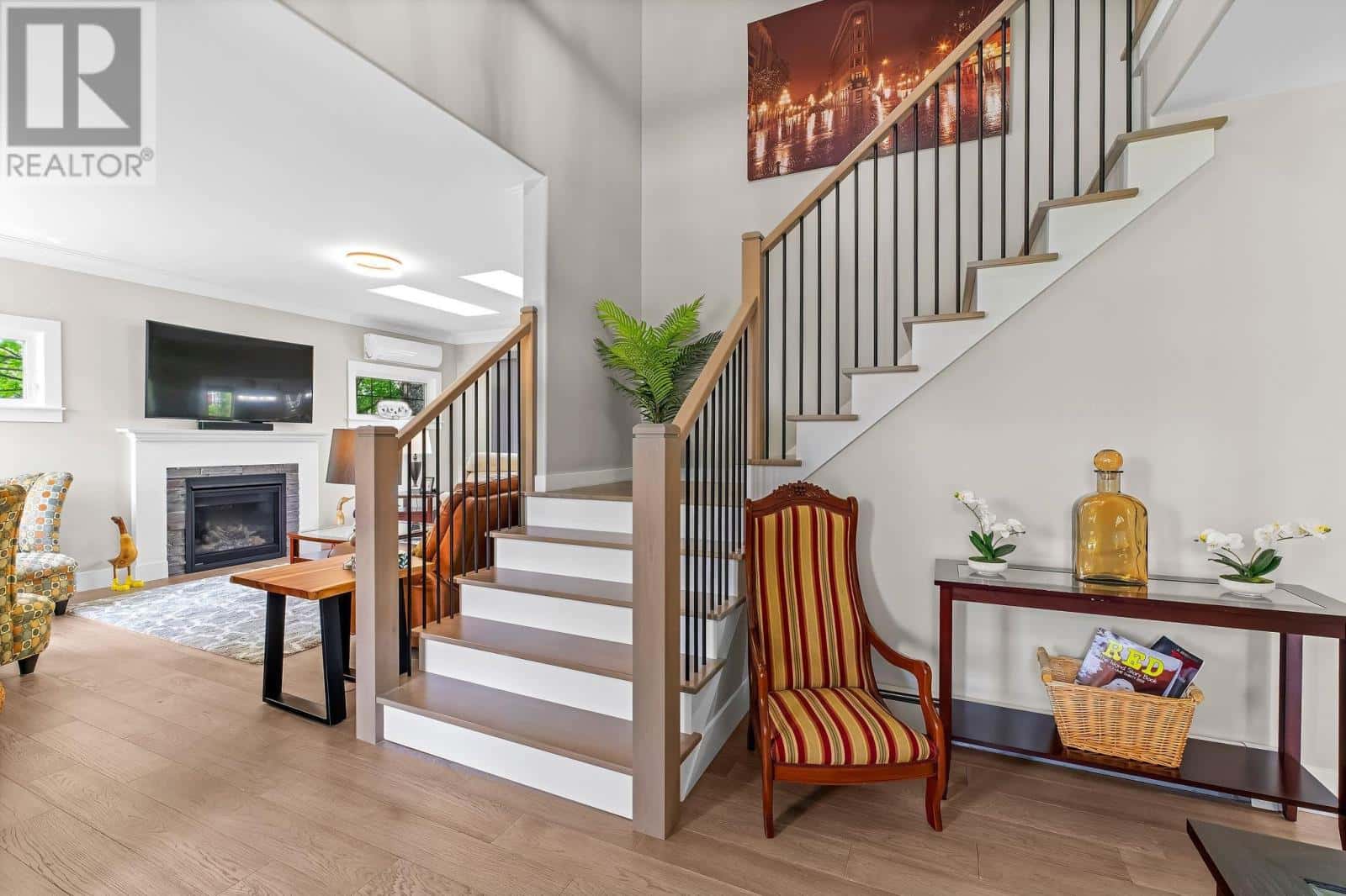 2 SHEFFIELD Crescent — Charlottetown, Prince Edward Island - Photo 3 of 38