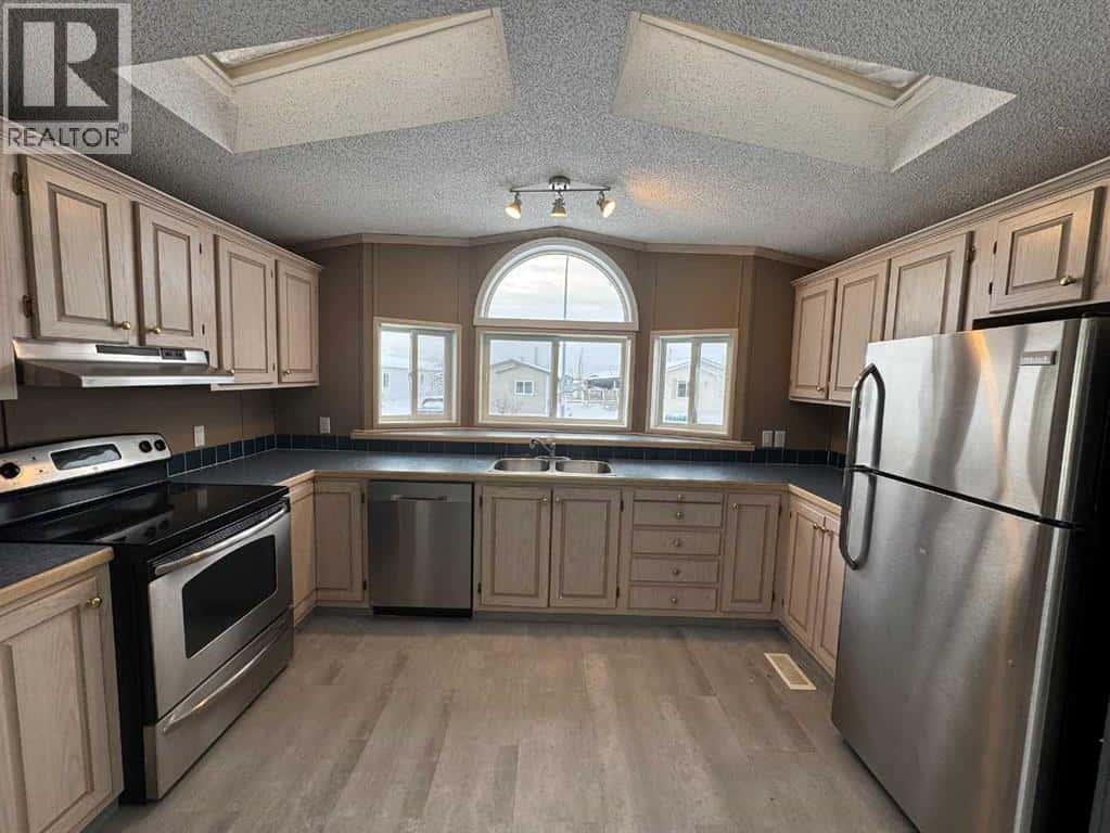 108, 10615 88 Street — Grande Prairie, Alberta - Photo 3 of 15