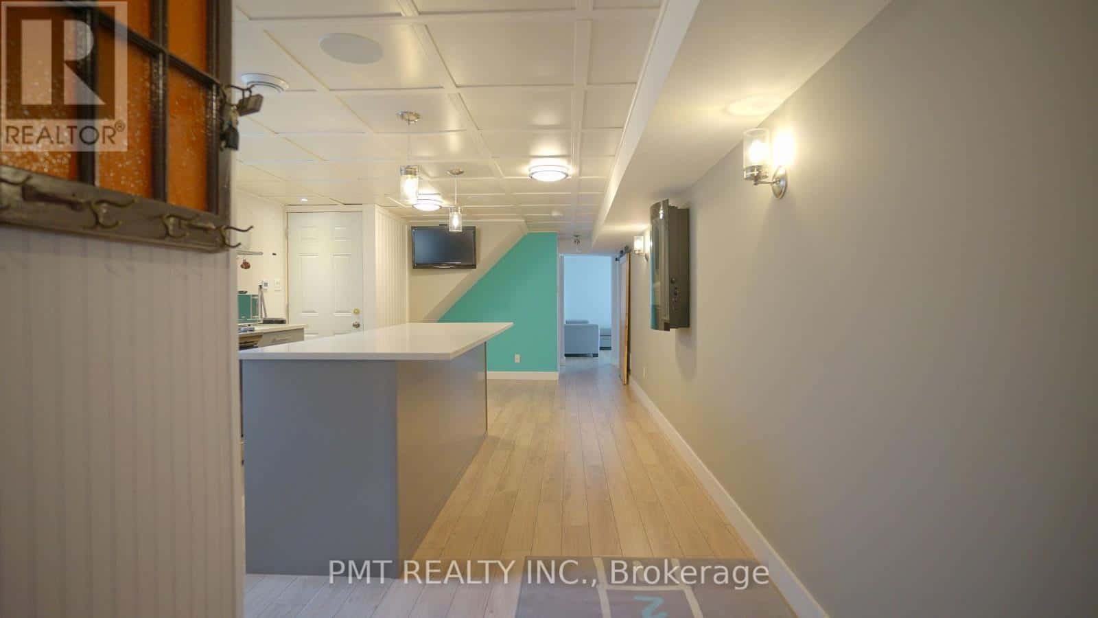 BSMT - 94 GLENHAVEN STREET — Toronto (Beechborough-Greenbrook) - Photo 3 of 26