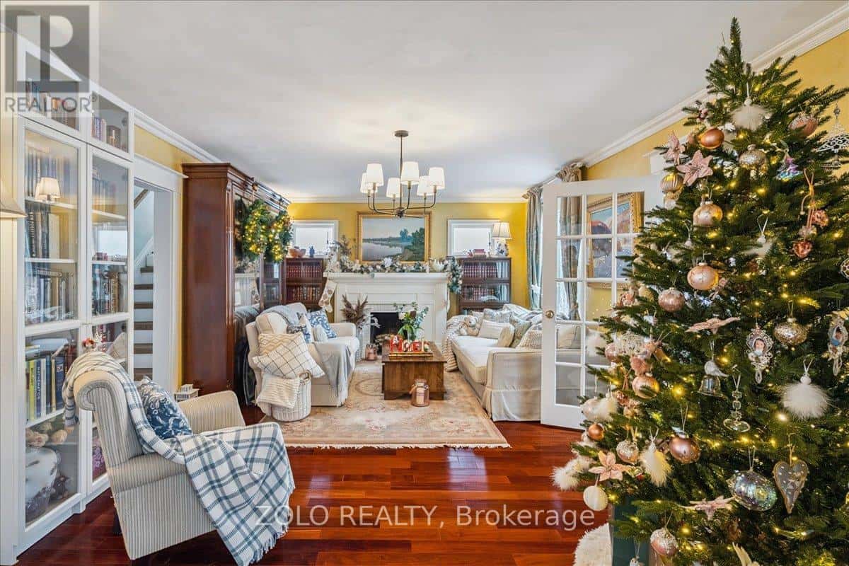 139 CAMPBELL AVENUE W — Milton (Campbellville), Ontario - Photo 4 of 50