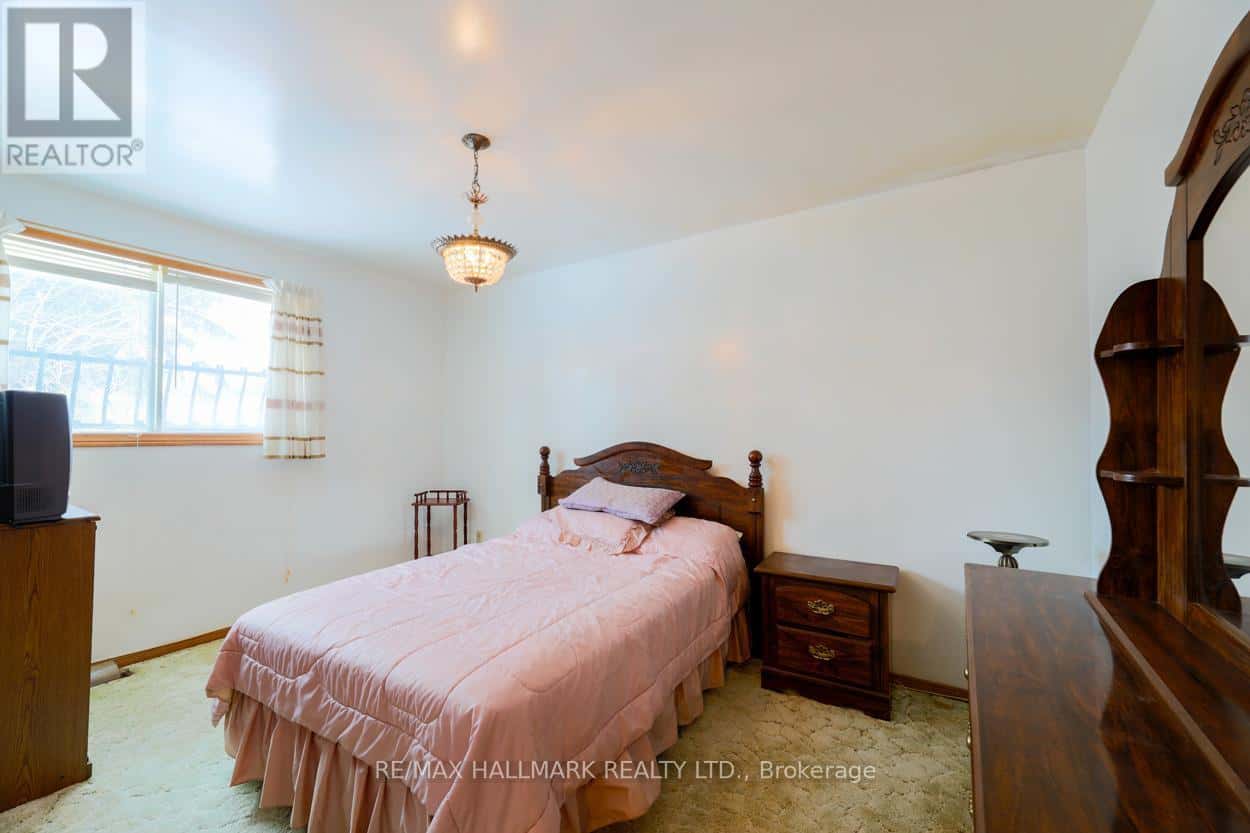 Toronto (West Hill) — Toronto (West Hill) - Photo 5 of 29