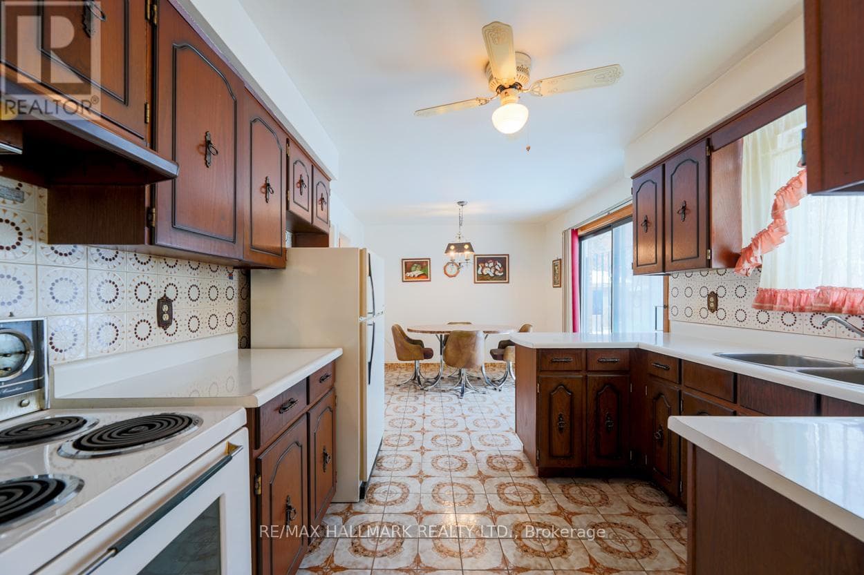 Toronto (West Hill) — Toronto (West Hill) - Main photo