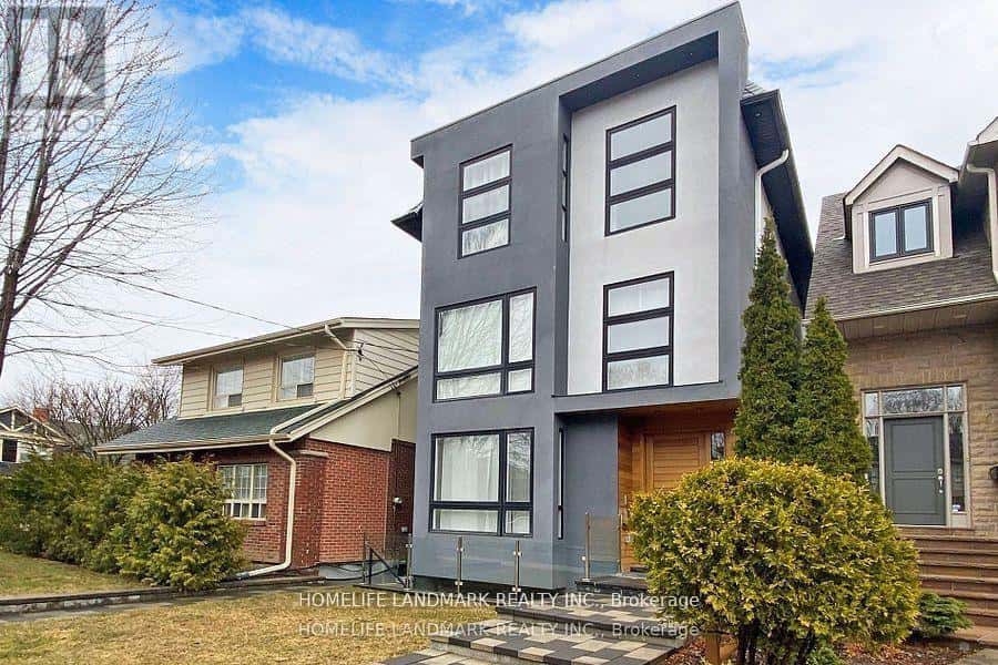 301 JEDBURGH ROAD — Toronto (Lawrence Park North), Ontario - Photo 2 of 34