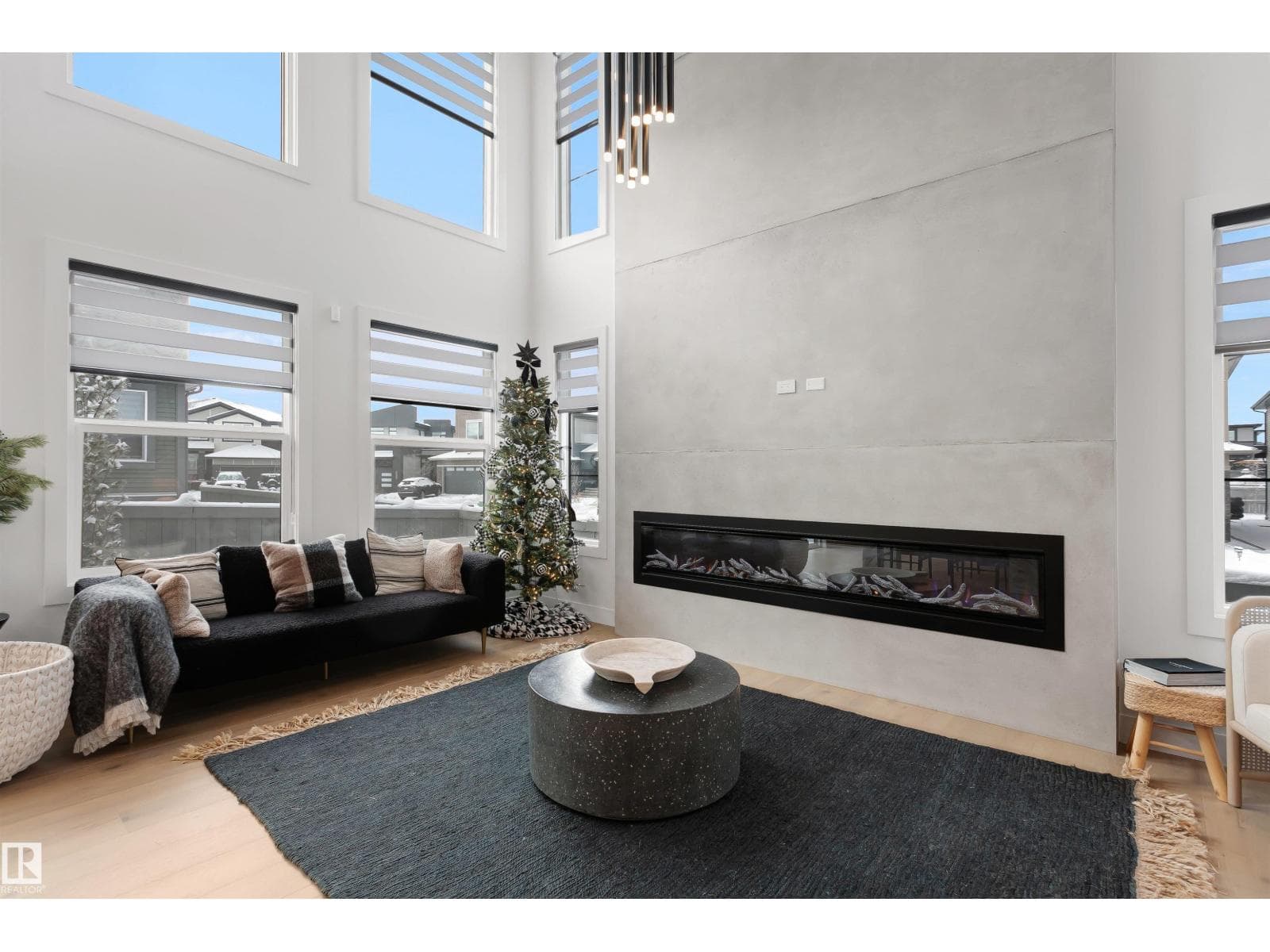 6245 KING VISTA VS SW — Edmonton, Alberta - Main photo