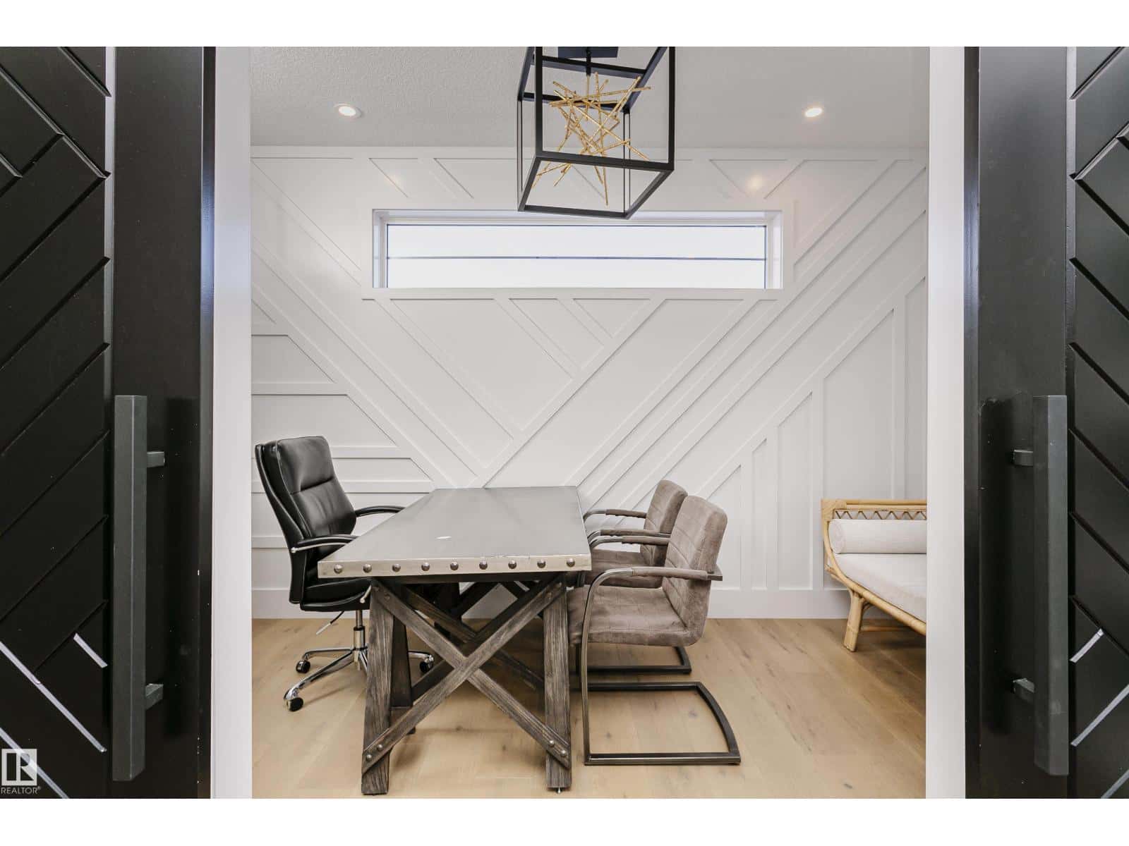 6245 KING VISTA VS SW — Edmonton, Alberta - Photo 3 of 46