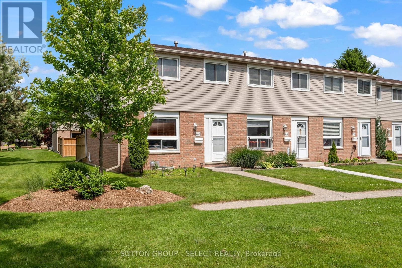 64 - 40 TIFFANY DRIVE — London East (East I), Ontario - Main photo