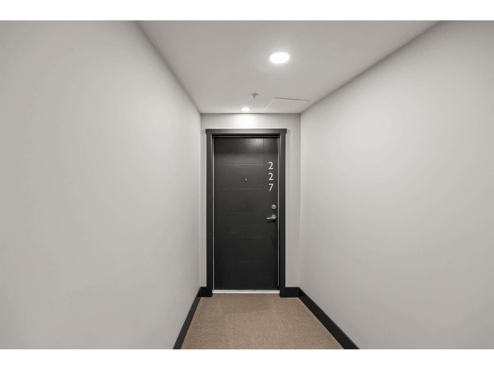 227 5415 BRYDON CRESCENT — Langley, British Columbia - Photo 5 of 34