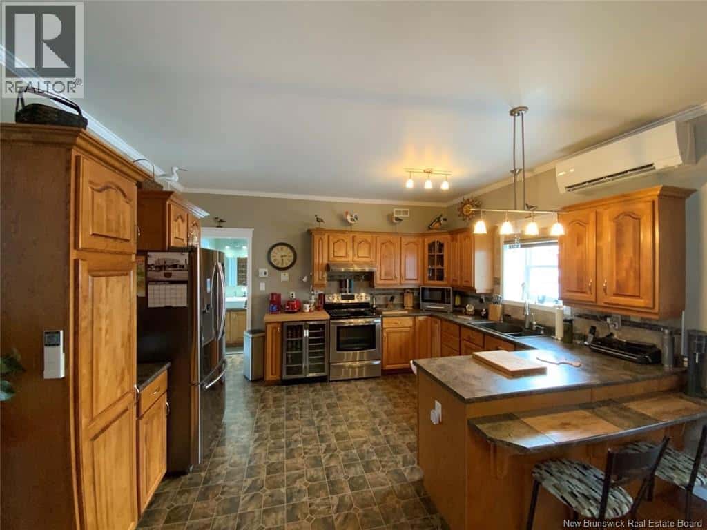 12 Principale Street — Saint-Basile, New Brunswick - Photo 5 of 24