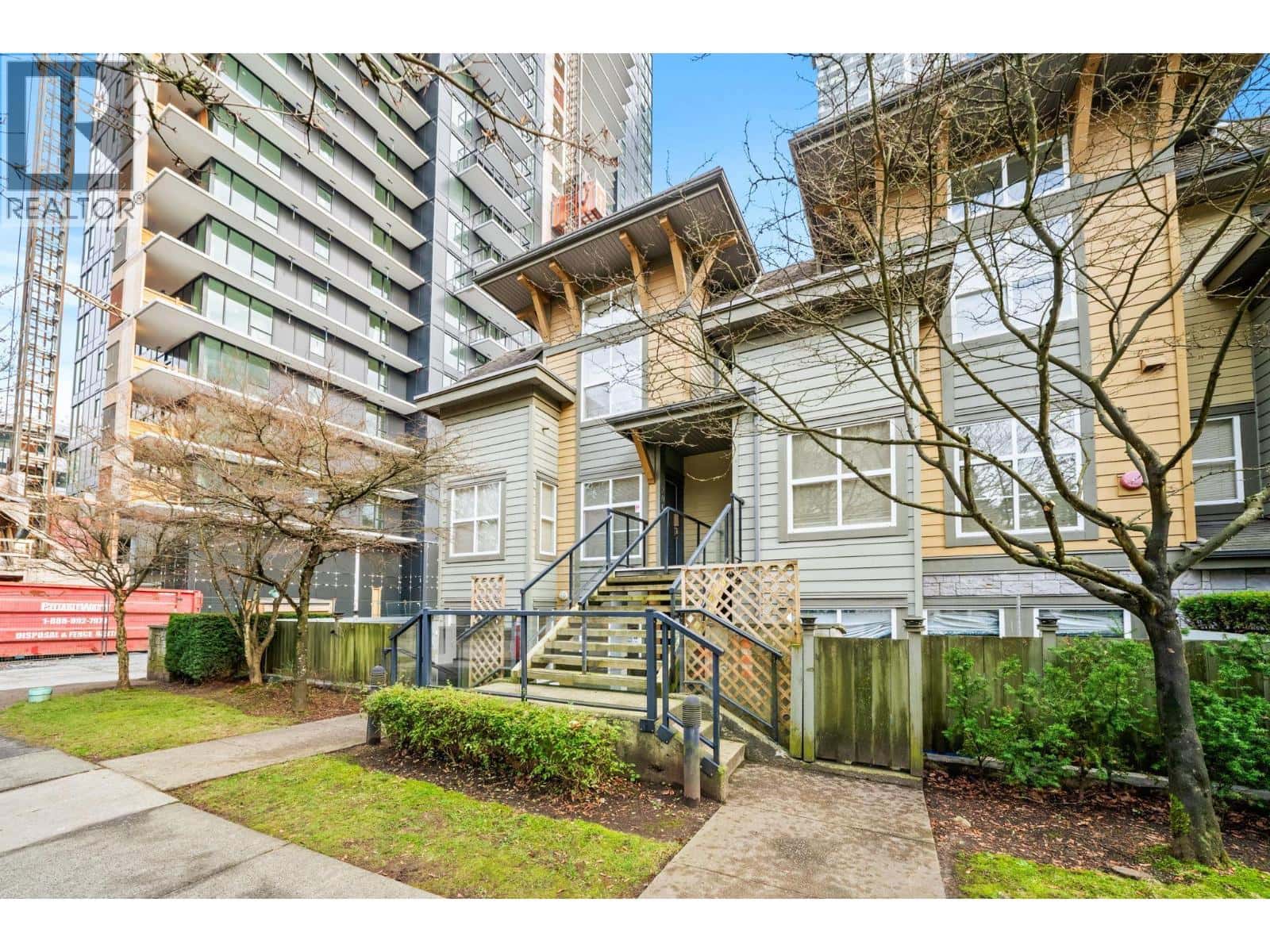 104 4155 CENTRAL BOULEVARD — Burnaby, British Columbia - Photo 3 of 23