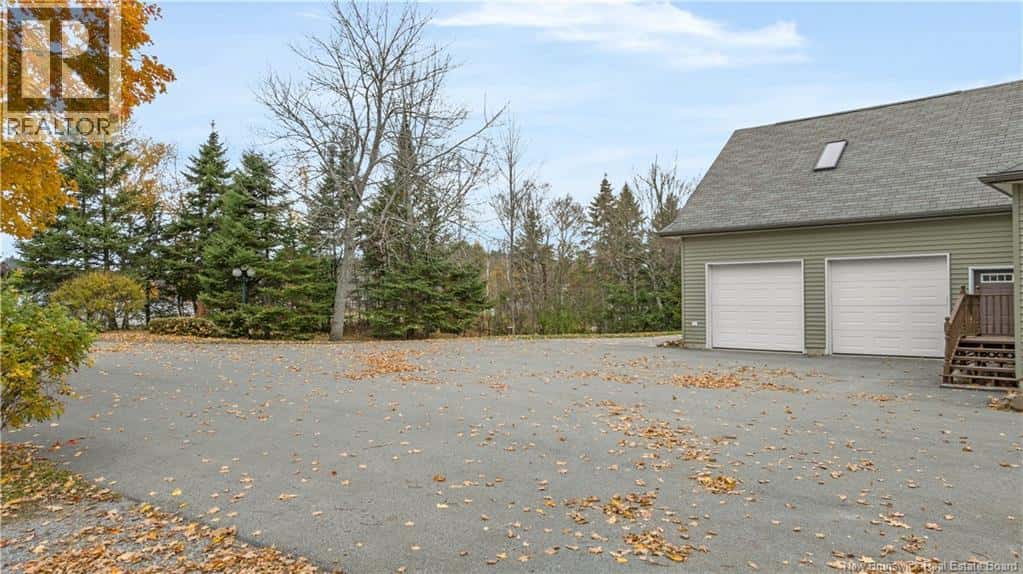 186 Pettingill Road — Quispamsis, New Brunswick - Photo 3 of 94