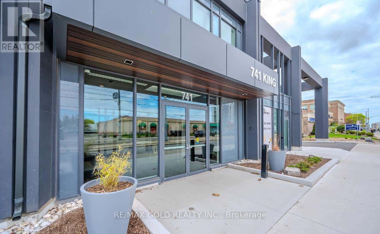 1302 - 741 KING STREET — Kitchener, Ontario - Photo 3 of 15