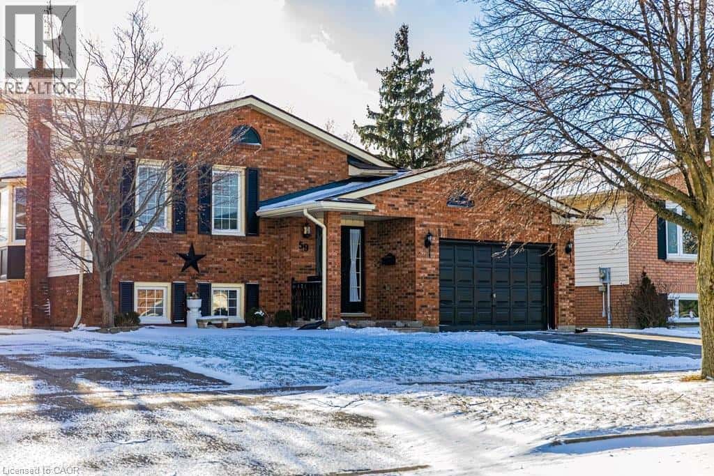 59 ACADIA Drive — Welland, Ontario - Photo 2 of 47