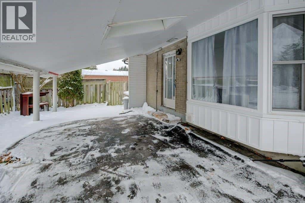 33 GARLAND Crescent — London, Ontario - Photo 4 of 82