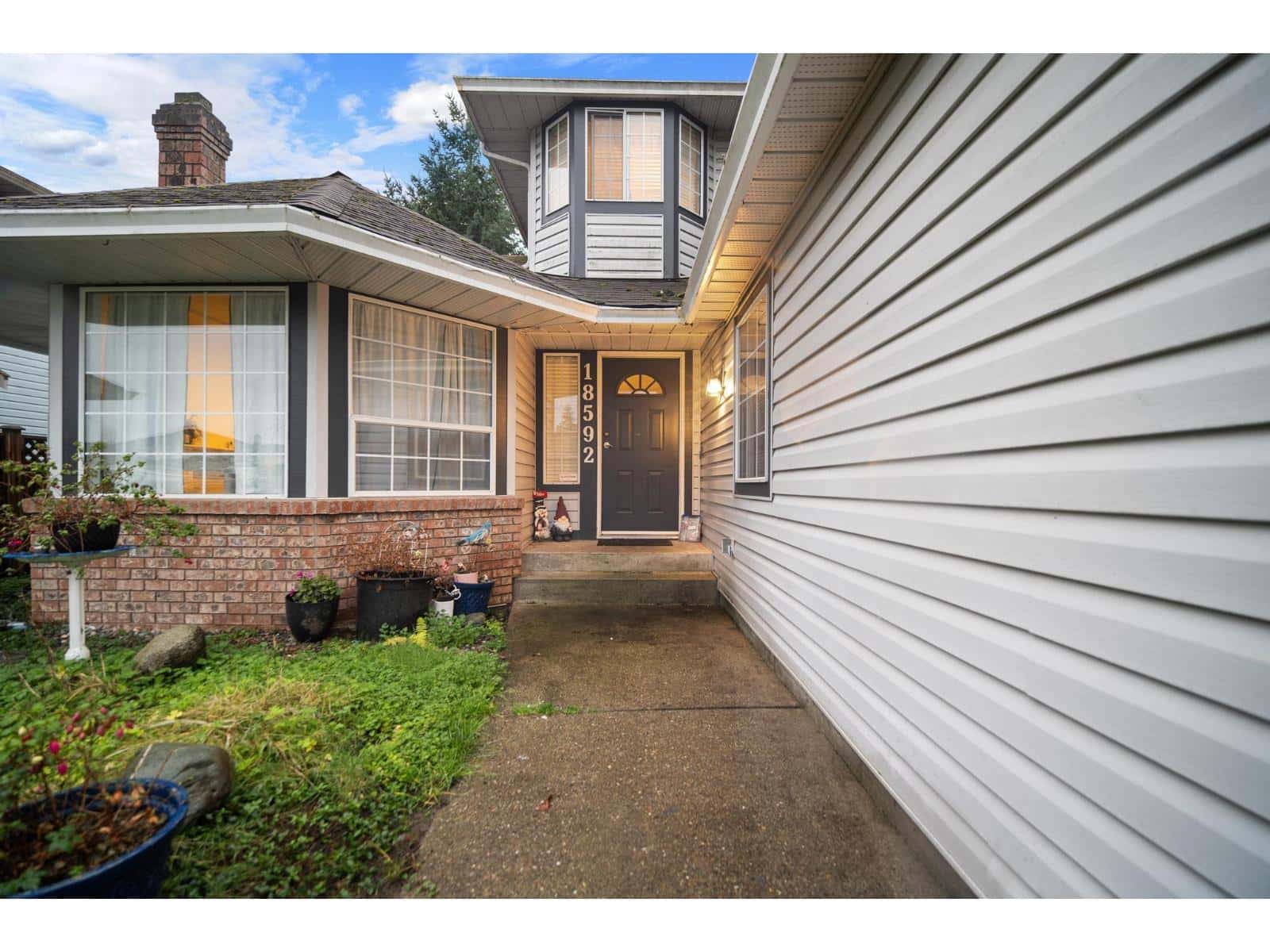 Surrey — Surrey - Photo 3 of 26