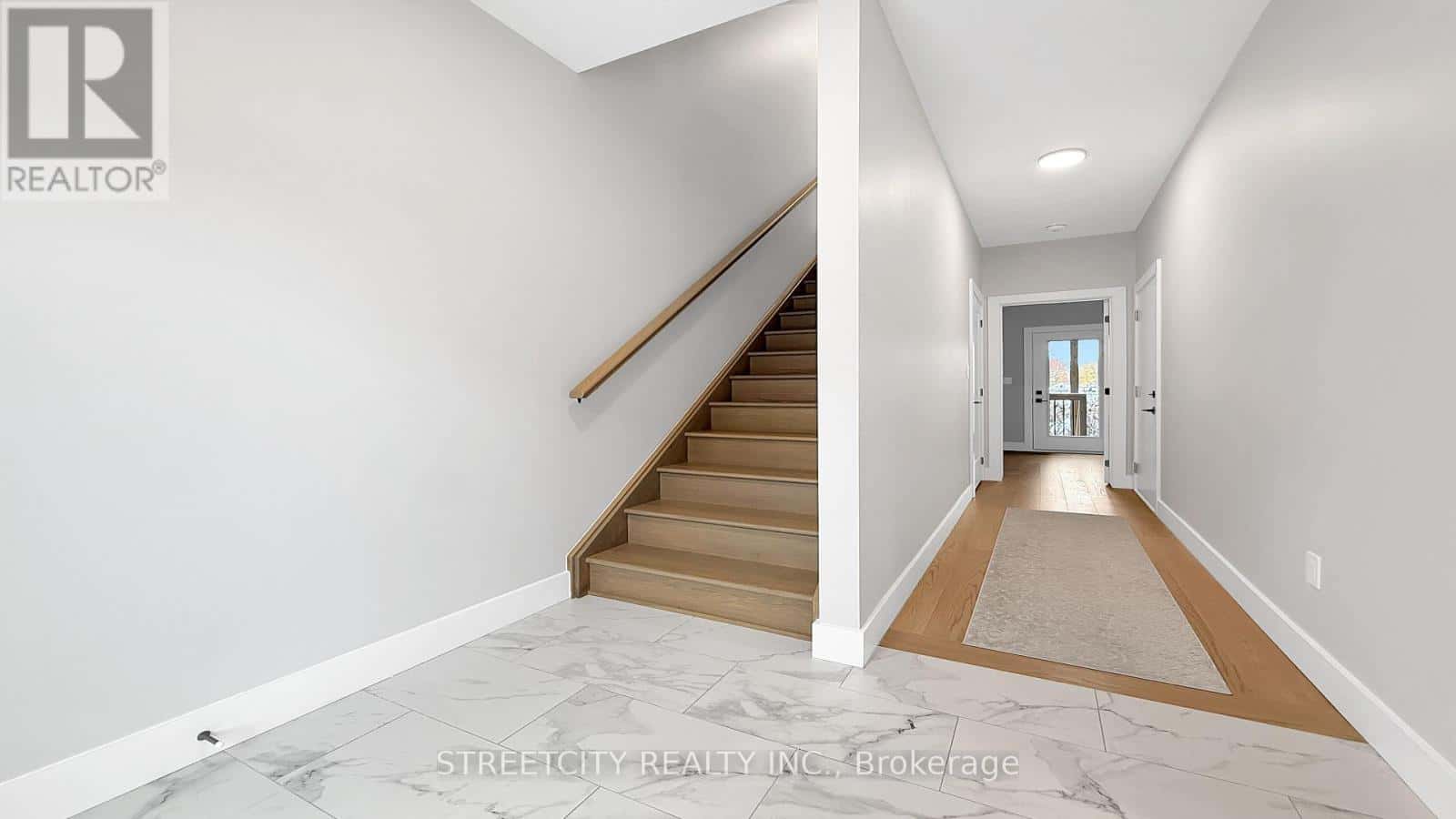 5 - 2500 MAIN STREET — London South (South V), Ontario - Photo 3 of 28