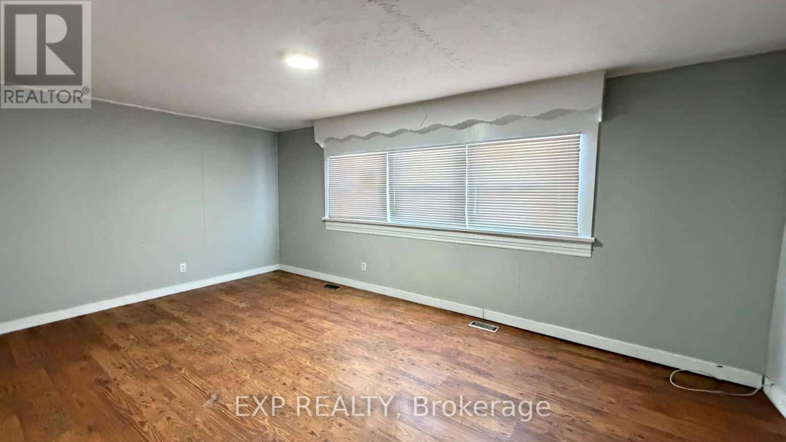 Quinte West (Trenton Ward) — Quinte West (Trenton Ward) - Photo 2 of 12