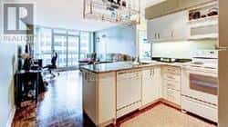 912 - 33 SHEPPARD AVENUE — Toronto (Willowdale East) - Photo 2 of 11