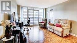 912 - 33 SHEPPARD AVENUE — Toronto (Willowdale East) - Photo 5 of 11