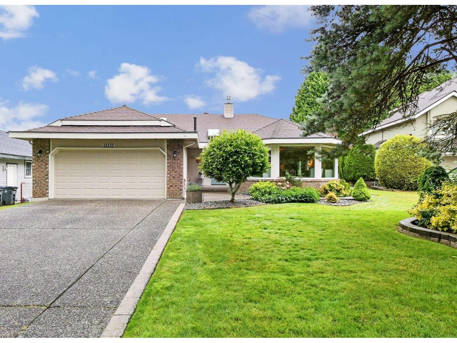 16333 79 AVENUE — Surrey, British Columbia - Main photo