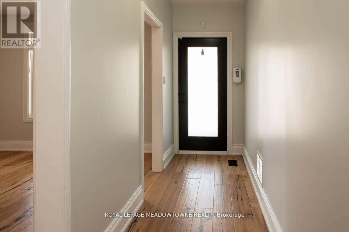 17 KERSDALE AVENUE — Toronto (Keelesdale-Eglinton West), Ontario - Photo 4 of 38