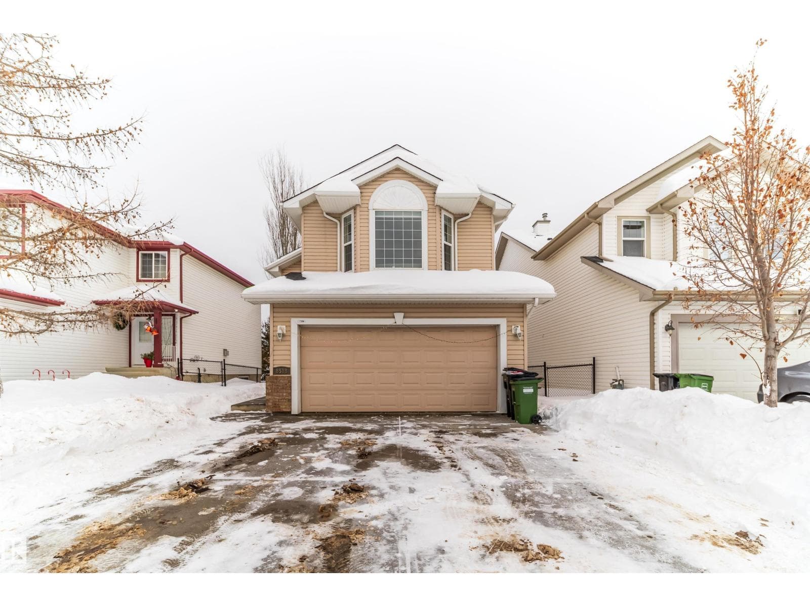 8518 6 AV SW - Main photo, Edmonton, Alberta