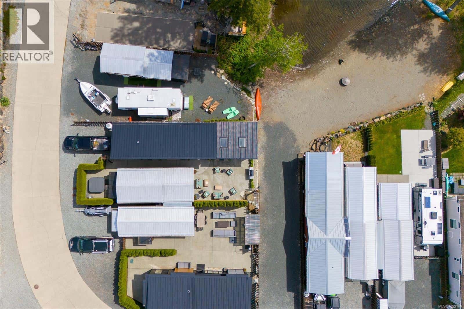 27 10750 Central Lake Rd — Port Alberni, British Columbia - Photo 5 of 46