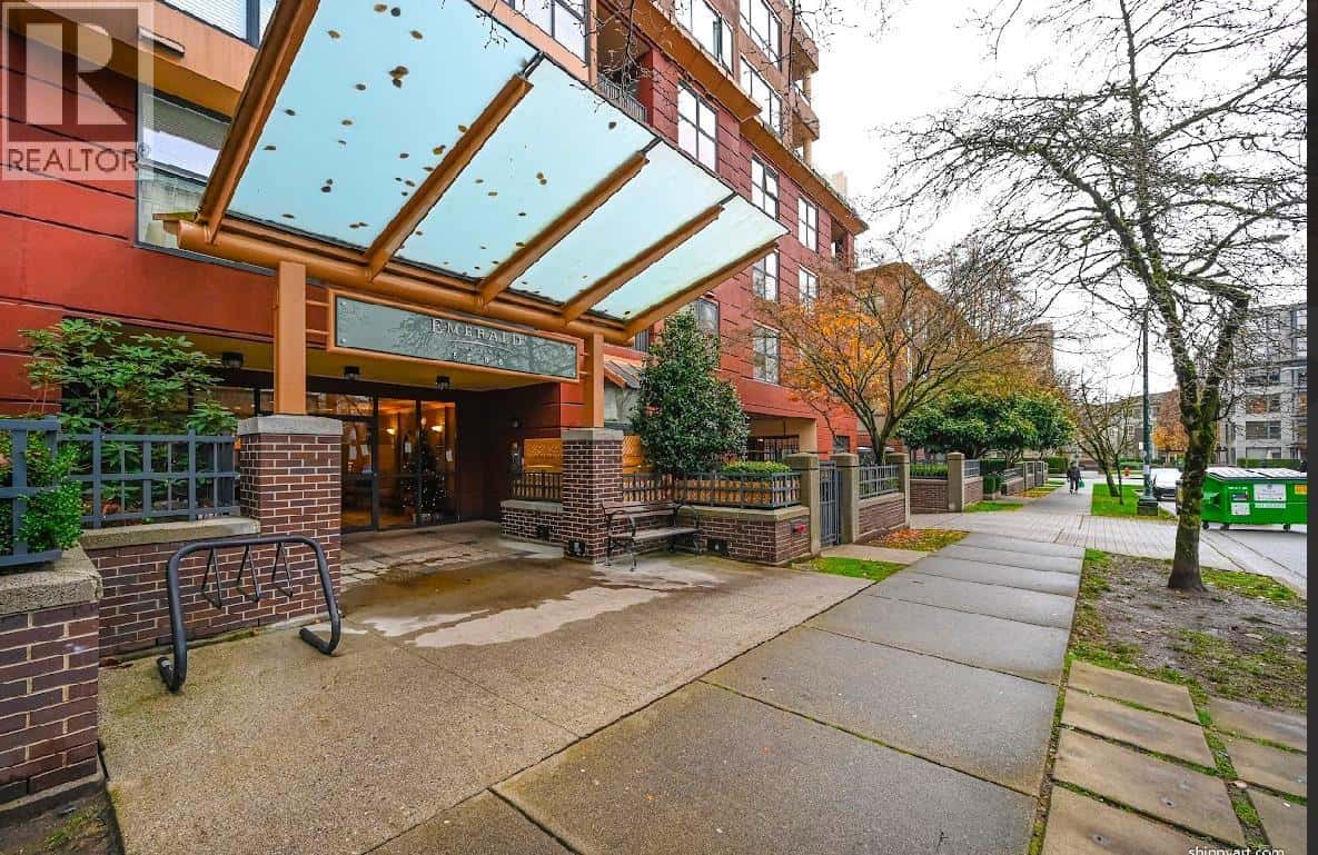 1902 5288 MELBOURNE STREET — Vancouver, British Columbia - Photo 2 of 15