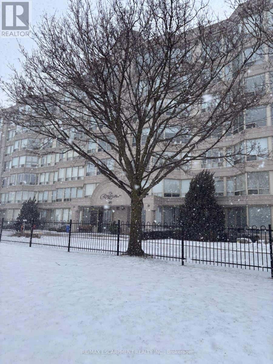 606 - 495 HIGHWAY 8 — Hamilton (Stoney Creek) - Photo 2 of 24