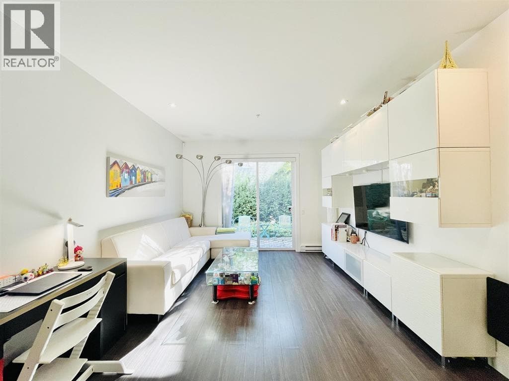 35 6868 BURLINGTON AVENUE — Burnaby, British Columbia - Main photo