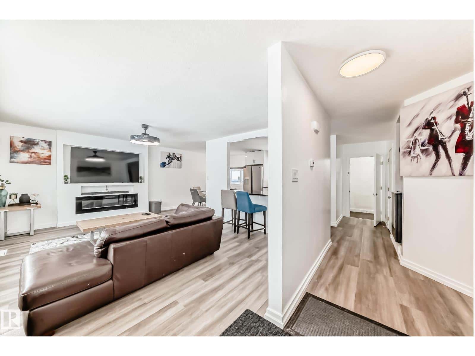 Property - Photo 3 of 49