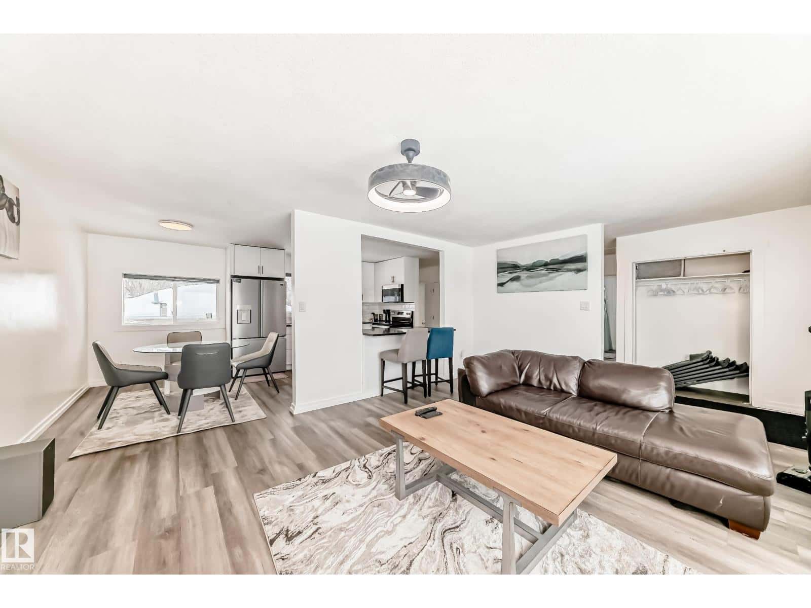 Property - Photo 4 of 49