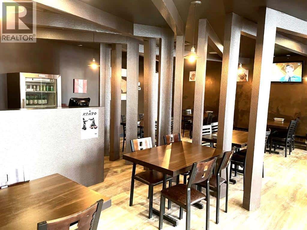 Calgary — Calgary - Photo 2 of 4