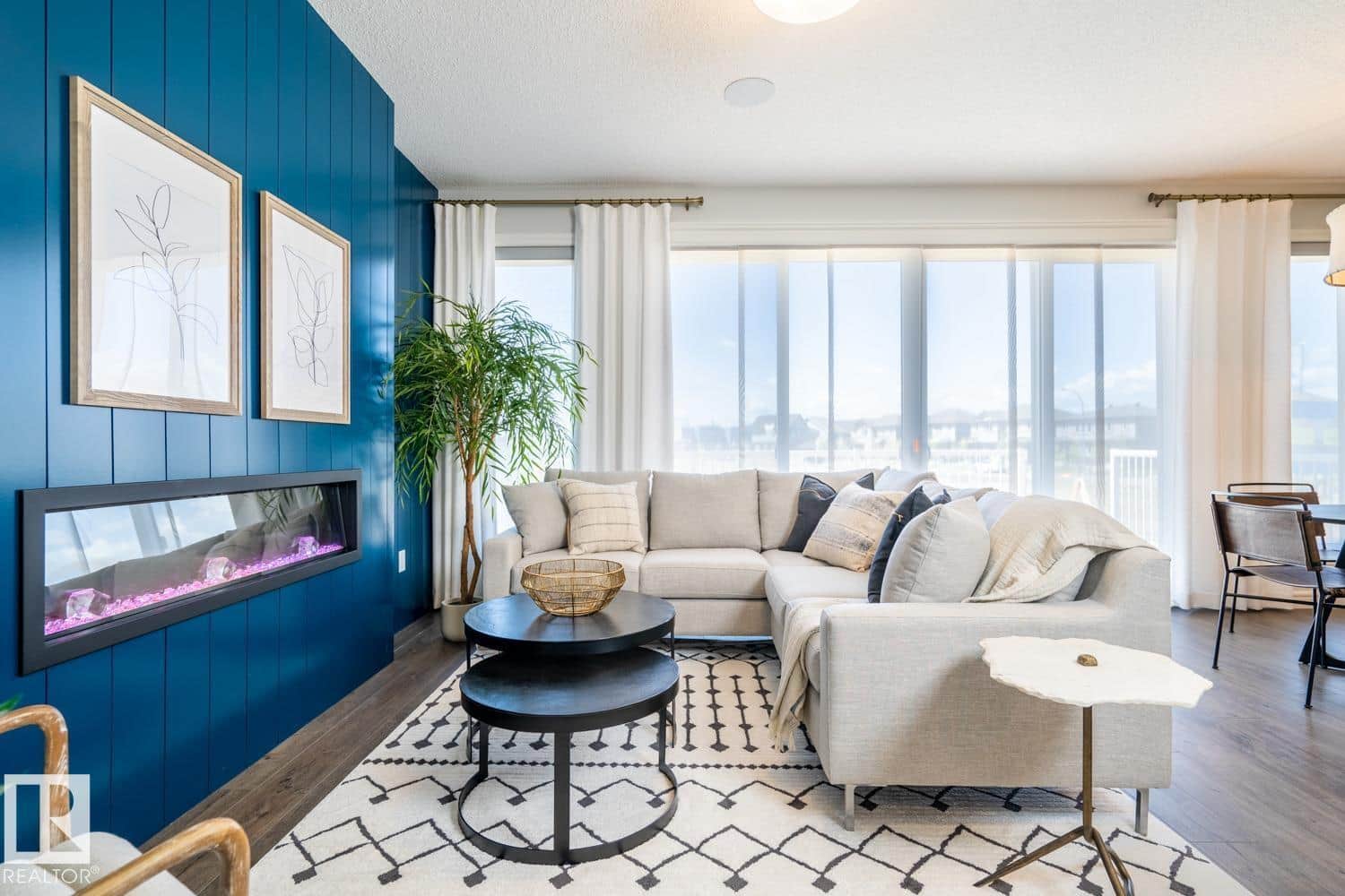 18166 73A ST NW - Photo 5 of 24, Edmonton, Alberta