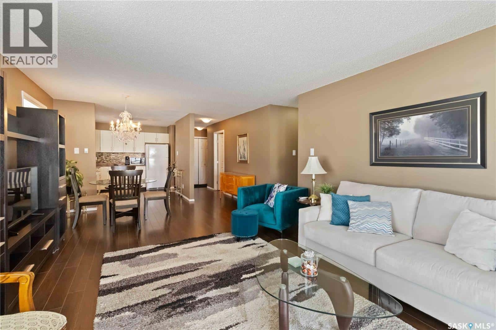 112 706 Confederation DRIVE — Saskatoon, Saskatchewan - Photo 5 of 34