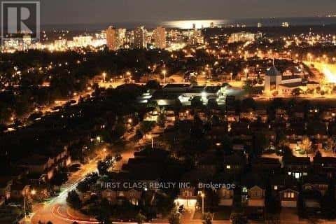 1612 - 3880 DUKE OF YORK BOULEVARD — Mississauga (City Centre) - Photo 5 of 32