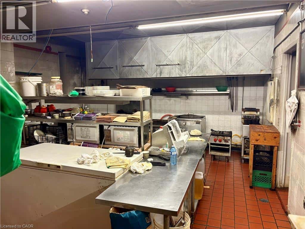 Brantford — Brantford - Photo 4 of 6