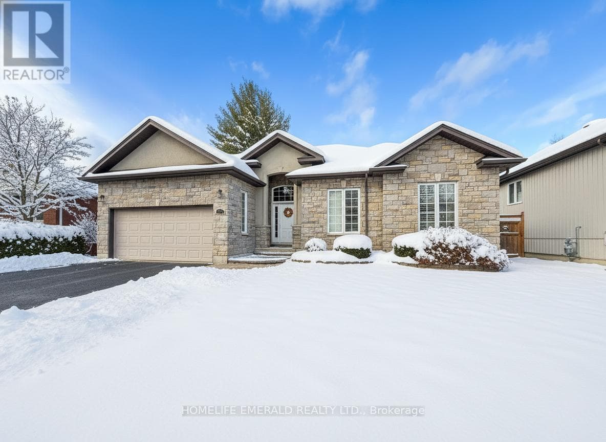 17 TREE TOP STREET — Essa (Angus), Ontario - Main photo