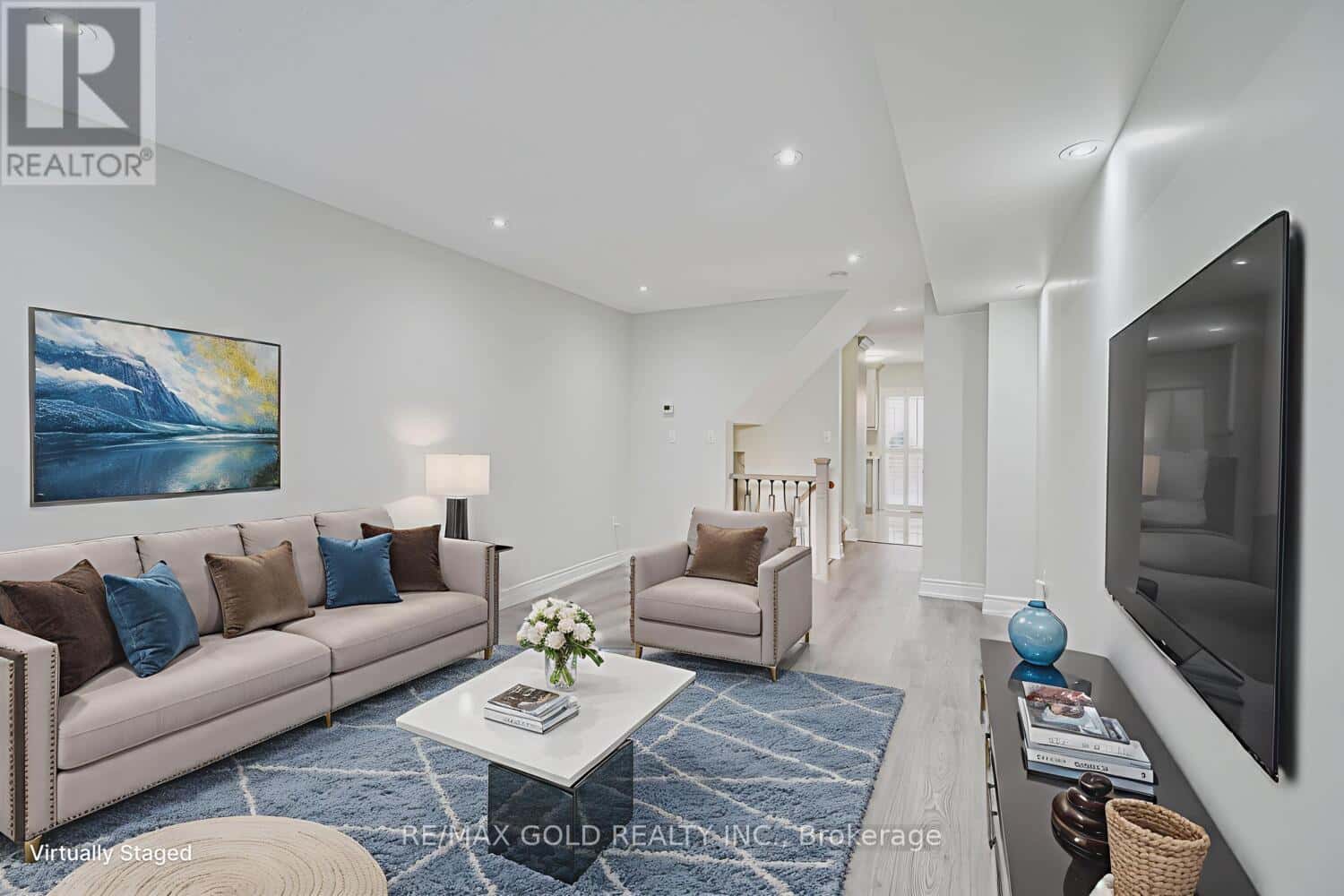 60 - 80 STRATHAVEN DRIVE — Mississauga (Hurontario), Ontario - Photo 3 of 40