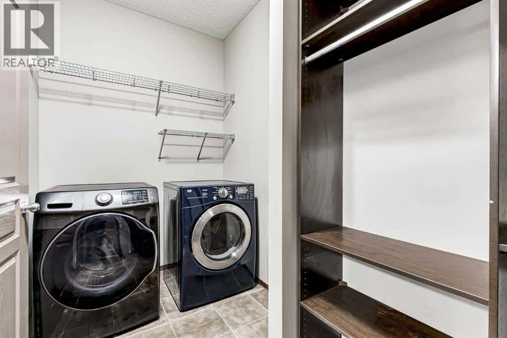 Calgary — Calgary - Photo 3 of 38