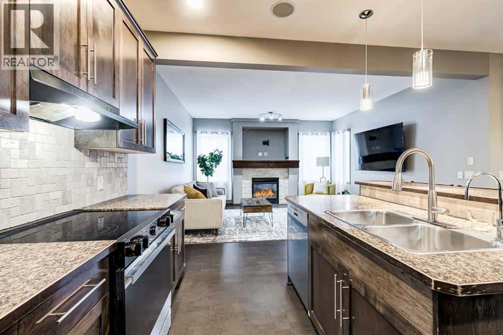 Calgary — Calgary - Photo 4 of 38