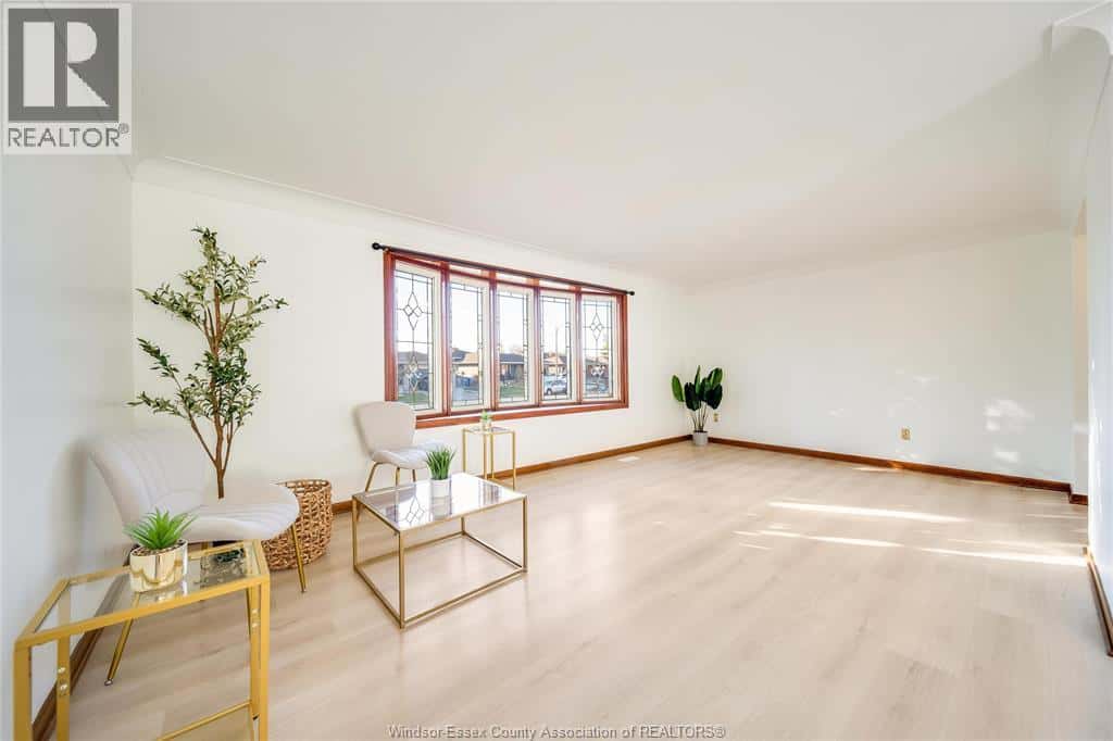 9223 ESPLANADE DRIVE — Windsor - Photo 4 of 20