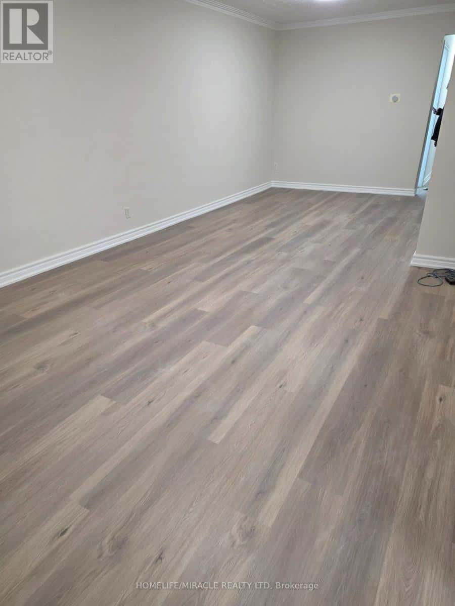 Toronto (West Humber-Clairville) — Toronto (West Humber-Clairville) - Photo 2 of 11