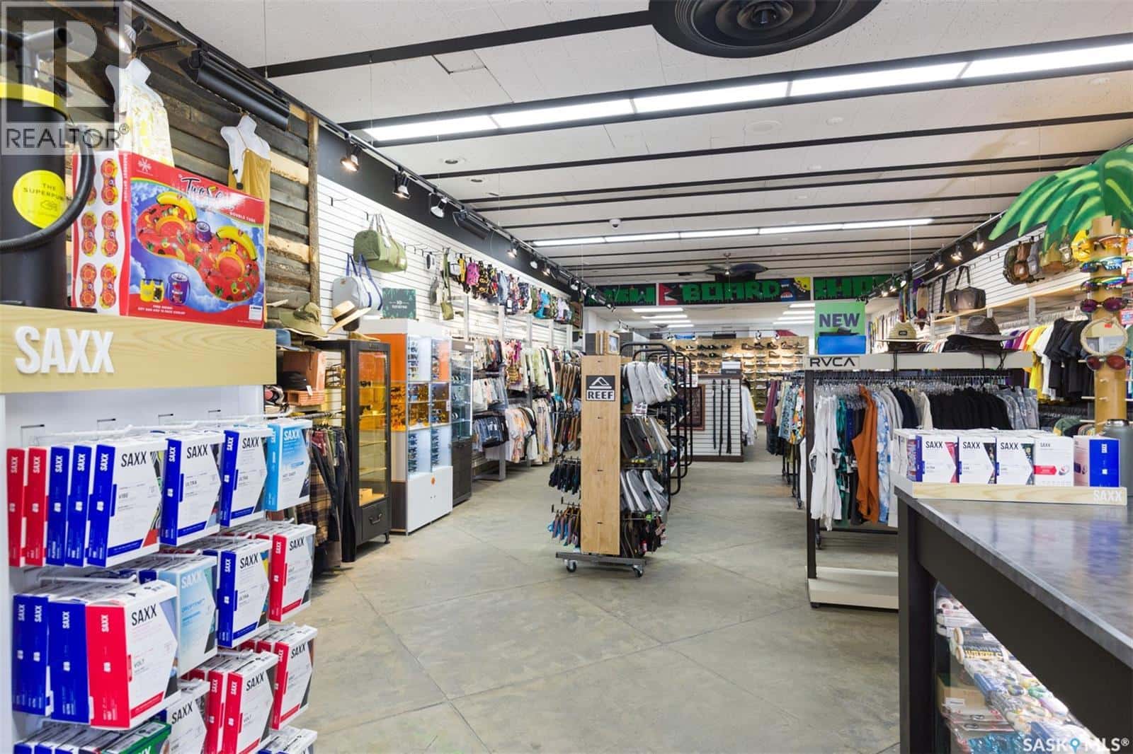 318 Main STREET N — Moose Jaw - Photo 4 of 18