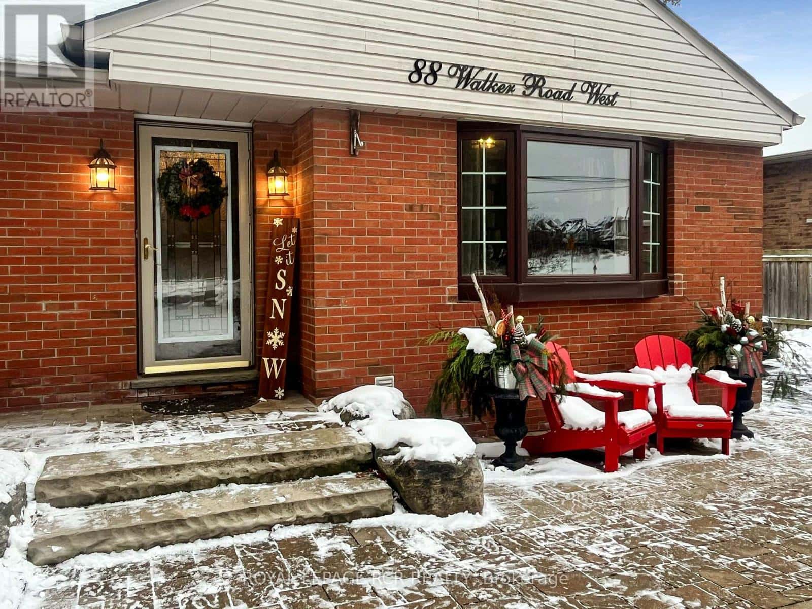 88 WALKER ROAD W — Caledon (Caledon East), Ontario - Photo 3 of 49