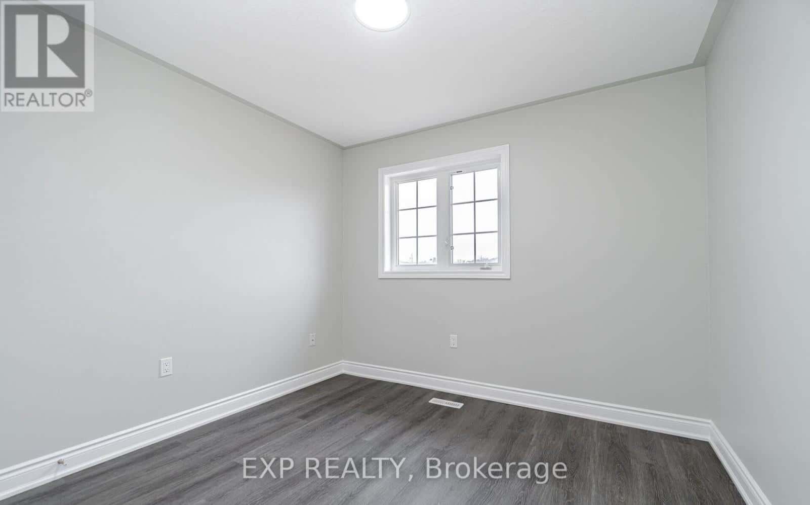 Bradford West Gwillimbury (Bradford) — Bradford West Gwillimbury (Bradford) - Photo 3 of 40