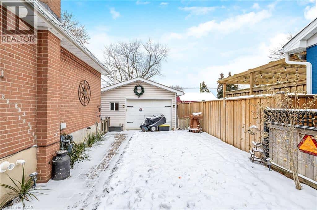 Burlington — Burlington - Photo 5 of 20