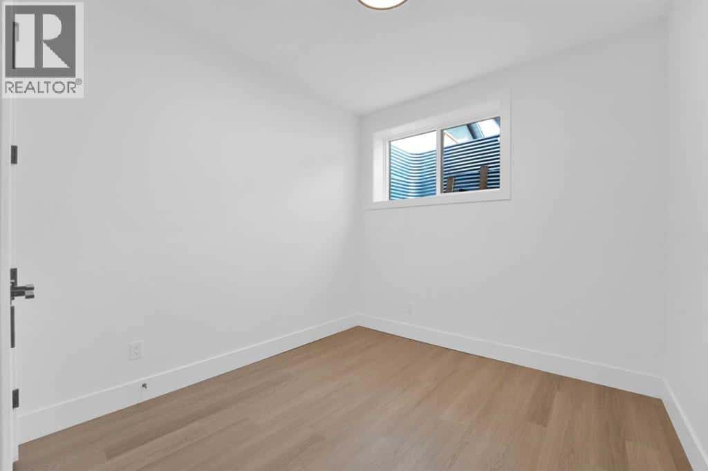 Calgary — Calgary - Photo 4 of 49