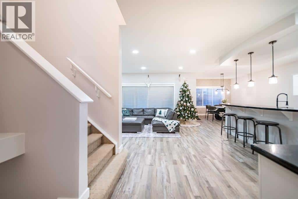 Calgary — Calgary - Photo 5 of 50